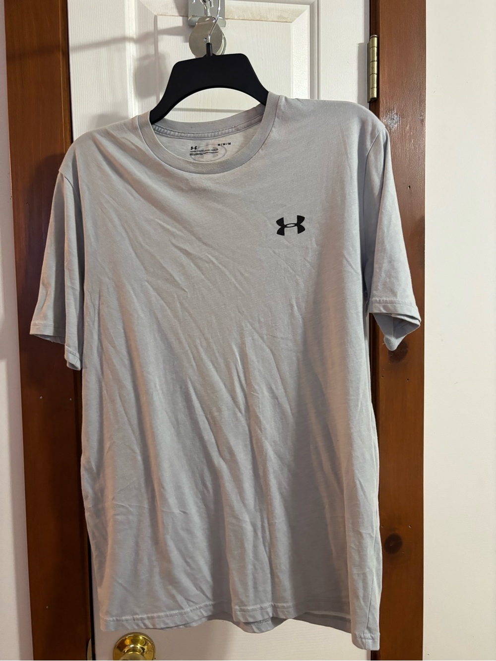 Under Armour Light Gray Men’s Short Sleeve Crew Tee